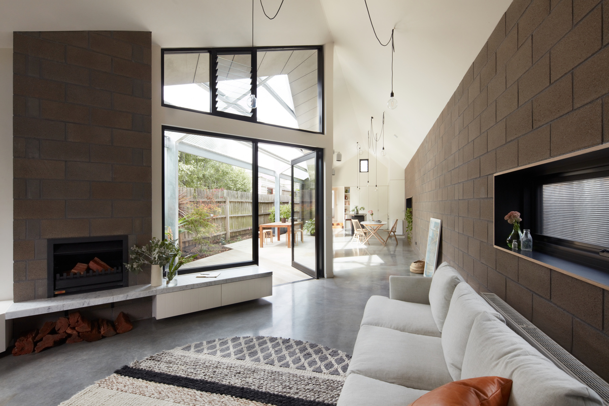 courtyard-house-yarraville-sarah-lake-architects-b9a017a6