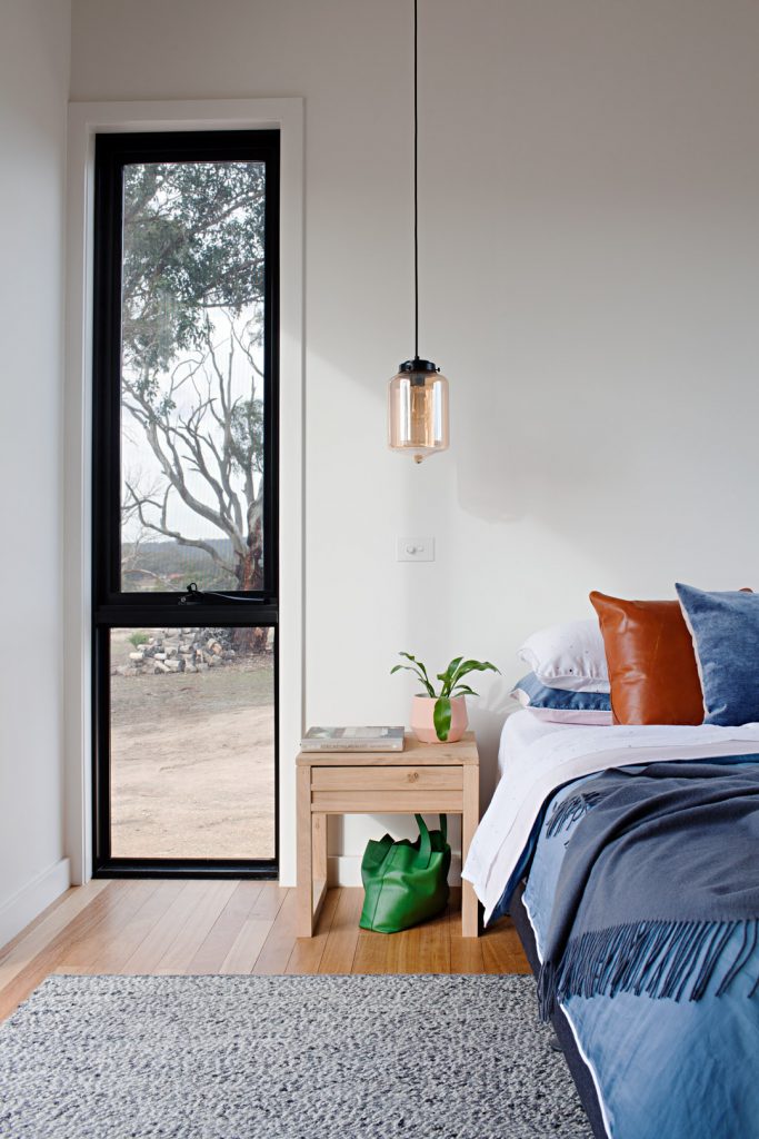 clydesdale bedroom image